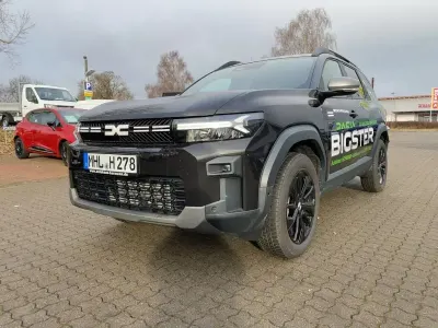 Gebraucht Dacia Bigster Journey 109 PS (80 kW) 2025 Perlmuttschwarz metallic (sch SUV
