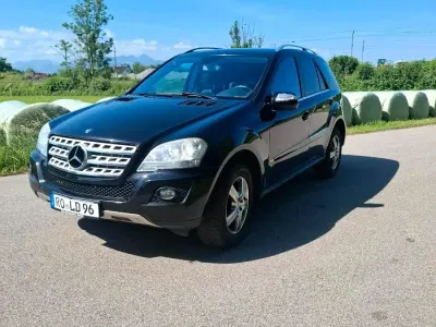 Gebraucht Mercedes ML320 224 PS (164 kW) 2009 Schwarz SUV