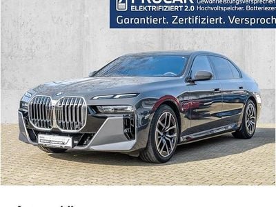 Gebraucht BMW 750e M Sport 489 PS (359 kW) 2024 Grau Limousine