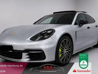 Gebraucht Porsche Panamera 4 E-Hybrid 462 PS (339 kW) 2017 Rhodiumsilber Kleinwagen