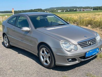 Mercedes C180