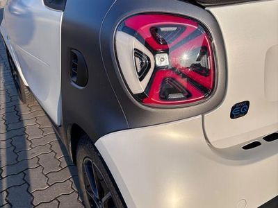 Gebraucht Smart ForTwo Electric Drive Exclusive 60 kW (82 PS) 2023 Weiß Cabrio