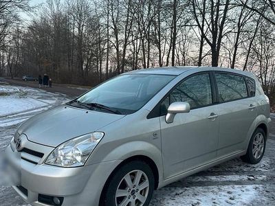 Silber Gebraucht 2004 Toyota Corolla Verso Van / Kleinbus | 4.100 € (Fairer Preis)