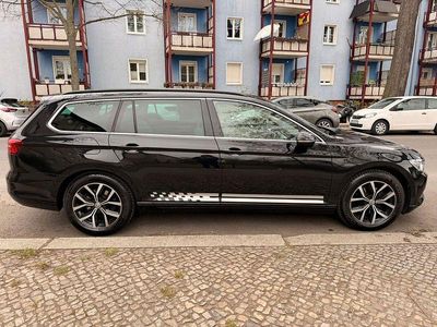 Gebraucht VW Passat Comfortline 179 PS (131 kW) 2018 Schwarz Kombi