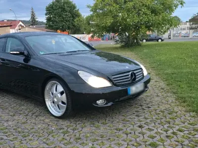 Gebraucht Mercedes CLS500 388 PS (285 kW) 2007 Schwarz Coupé
