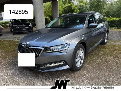 Gebraucht Skoda Superb Style 200 PS (147 kW) 2023 Grau Kombi