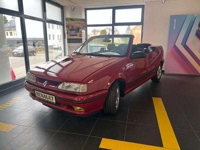 Rot Gebraucht 1992 Renault 19 Cabrio | 8.499 €