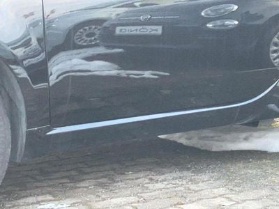 Second-hand Fiat 500 70 CP (51 kW) 2023 Negru Hatchback