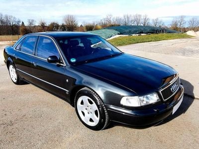 Gebraucht Audi A8 299 PS (219 kW) 1995 Blau Limousine