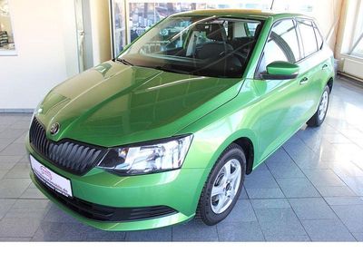 Gebraucht Skoda Fabia Active 75 PS (55 kW) 2015 Grün Limousine