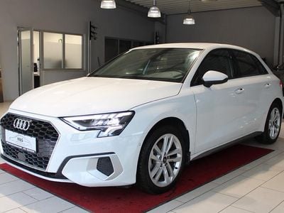Weiss Gebraucht 2023 Audi A3 Sport Kombi | 26.500 € (Fairer Preis)