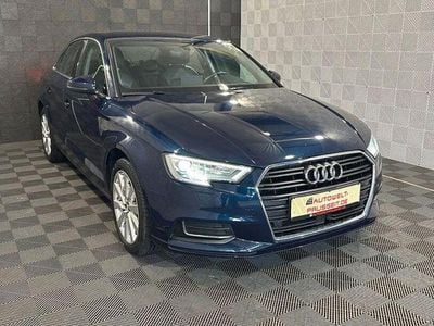 Gebraucht Audi A3 Design 116 PS (85 kW) 2018 Blau Limousine