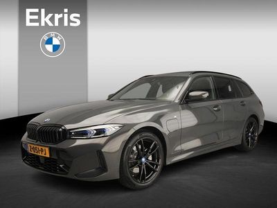 Gebraucht BMW 330e M Sport 292 PS (214 kW) 2023 Grau Kombi