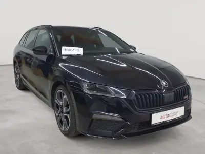 Gebraucht Skoda Octavia RS 200 PS (147 kW) 2023 Blackmagic perleffekt Kombi