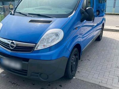 gebraucht Opel Vivaro mit aktuell TÜV 9 sitze klima