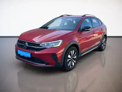 Używany VW Taigo Goal 116 KM (85 kW) 2024 Czerwony SUV