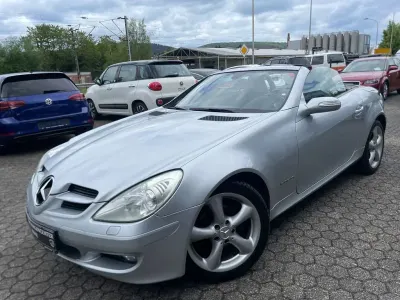 Second-hand Mercedes SLK200 163 CP (119 kW) 2005 Argintiu Cabrio