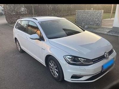 Occasion VW Golf VII 131 PK (96 kW) 2019 Wit Stationwagen