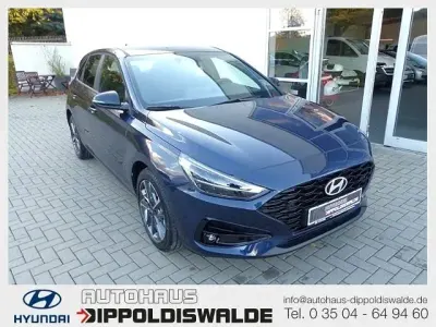 Ny Hyundai i30 Advantage 101 HK (74 kW) 2025 Blå Sedan