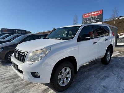 Weiß Gebraucht 2012 Toyota Land Cruiser Basis SUV | 23.900 €