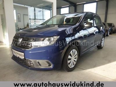 Blau Gebraucht 2020 Dacia Sandero Acces Limousine | 7.990 € (Fairer Preis)