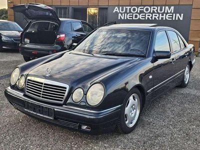 Mercedes E320