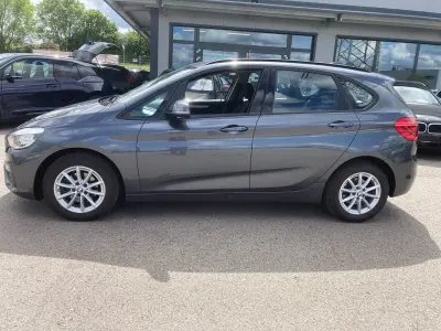 Gebraucht BMW 218 Active Tourer Sport Line 136 PS (100 kW) 2017 Mineralgrau metallic Van / Kleinbus
