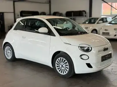 Usata Fiat 500e 86 kW (118 CV) 2023 Bianco Berlina