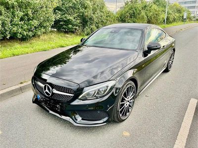 Gebraucht Mercedes C250 AMG line 204 PS (150 kW) 2017 Schwarz Coupé