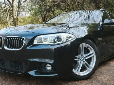 Gebraucht BMW 535 M Sport 313 PS (230 kW) 2014 Schwarz Kombi