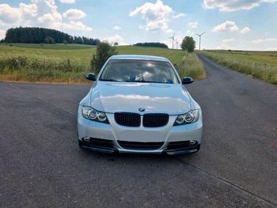 gebraucht BMW 325 i e90