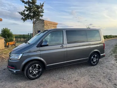 Gebraucht VW Multivan 204 PS (150 kW) 2017 Grau Van / Kleinbus