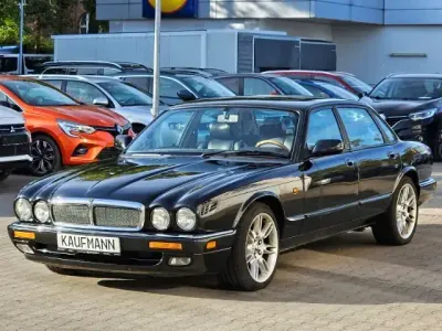 Gebraucht Jaguar XJ6 241 PS (177 kW) 1997 Schwarz Limousine