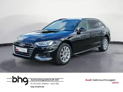 Używany Audi A4 Advanced 204 KM (150 kW) 2022 Czarny Kombi