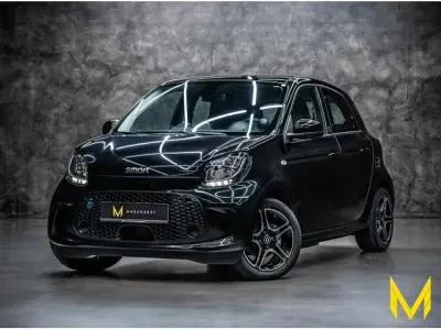 Gebraucht Smart ForFour Electric Drive Pulse 60 kW (82 PS) 2021 Black (metallic) Limousine