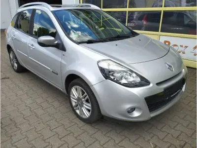 Gebraucht Renault Clio GrandTour Night&Day 106 PS (77 kW) 2011 Kombi