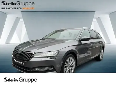 Gebraucht Skoda Superb Style 218 PS (160 kW) 2023 Grau Kombi