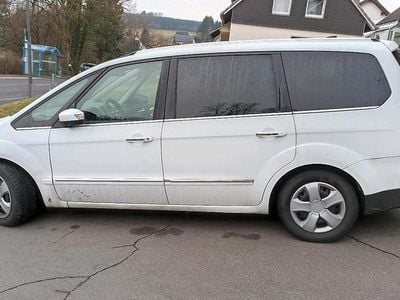 Gebraucht Ford Galaxy 140 PS (102 kW) 2014 Weiß Van / Kleinbus