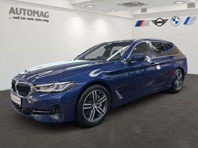 Second-hand BMW 530 Sport Line 286 CP (210 kW) 2023 Albastru Berlinǎ