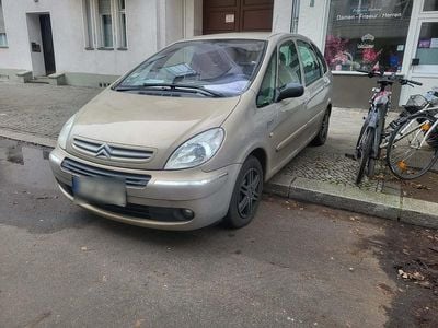 Gold Gebraucht 2006 Citroën Xsara Kombi | 1.550 €
