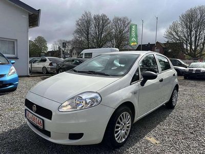 Gebraucht Fiat Punto Pop 69 PS (50 kW) 2013 Weiß Kleinwagen