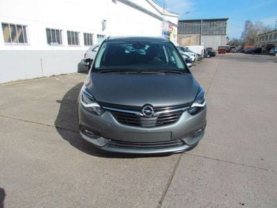 Opel Zafira Tourer