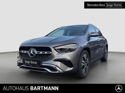 Grau Gebraucht 2024 Mercedes GLA200 Advanced Plus SUV | 39.940 € (Etwas zu teuer)