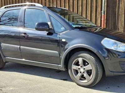 Second-hand Suzuki SX4 Limited 120 CP (88 kW) 2011 Negru SUV