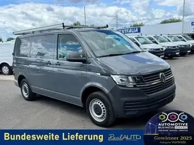 Usado VW Transporter 110 CV (80 kW) 2020 Gris Van