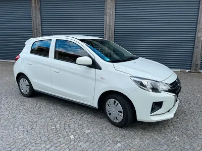 Gebraucht Mitsubishi Space Star Spirit 71 PS (52 kW) 2021 Weiß Kleinwagen