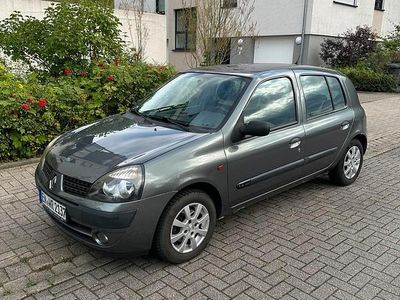 Renault Clio II