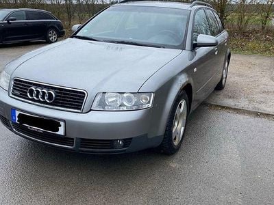 Gebraucht Audi A4 163 PS (119 kW) 2003 Grau Kombi