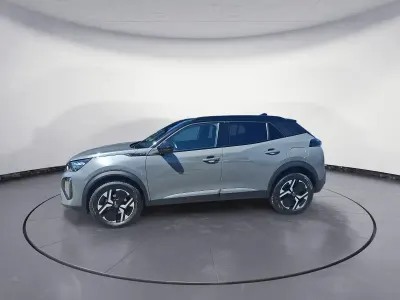 Gebraucht Peugeot 2008 GT 131 PS (96 kW) 2024 Silber SUV