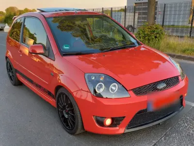 Gebraucht Ford Fiesta ST 150 PS (110 kW) 2005 Rot Kleinwagen